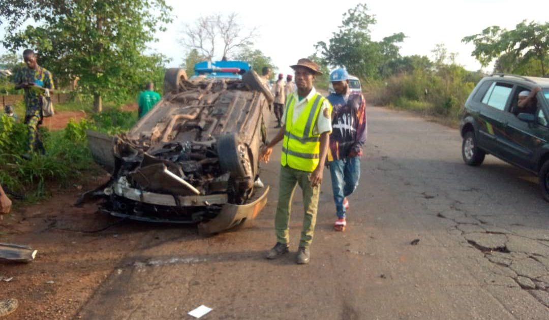 One dies in Lagos-Abeokuta expressway lone crash